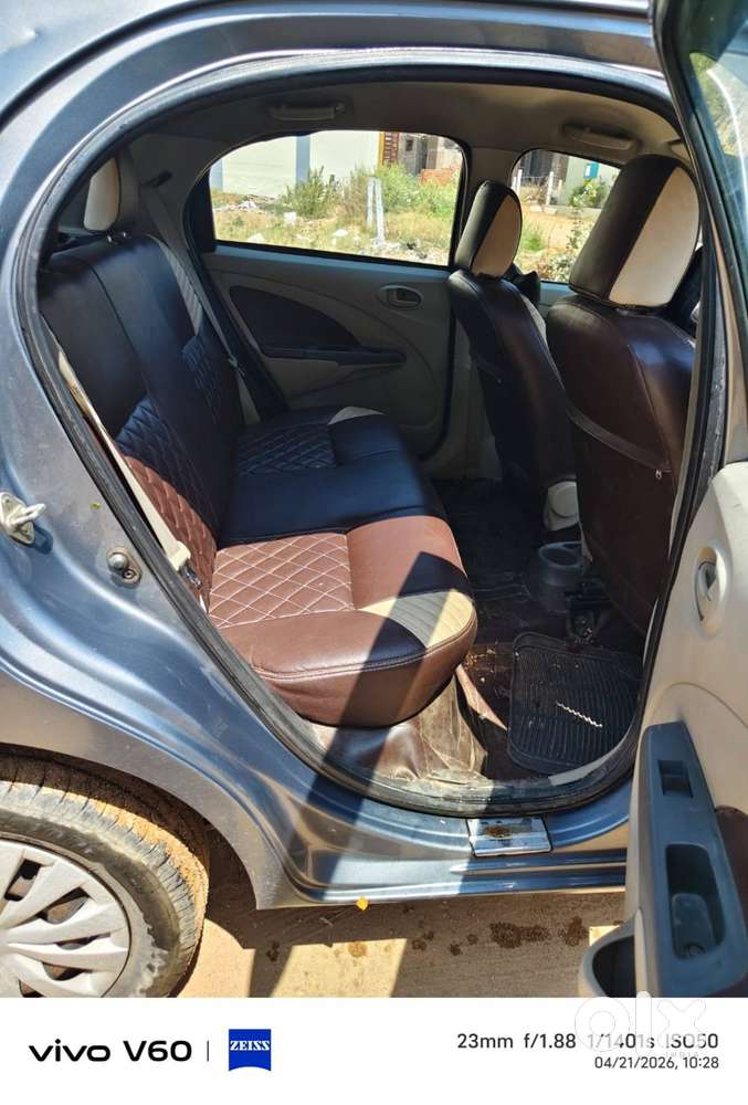 Toyota Etios Liva 2016 Petrol 100771 Km Driven