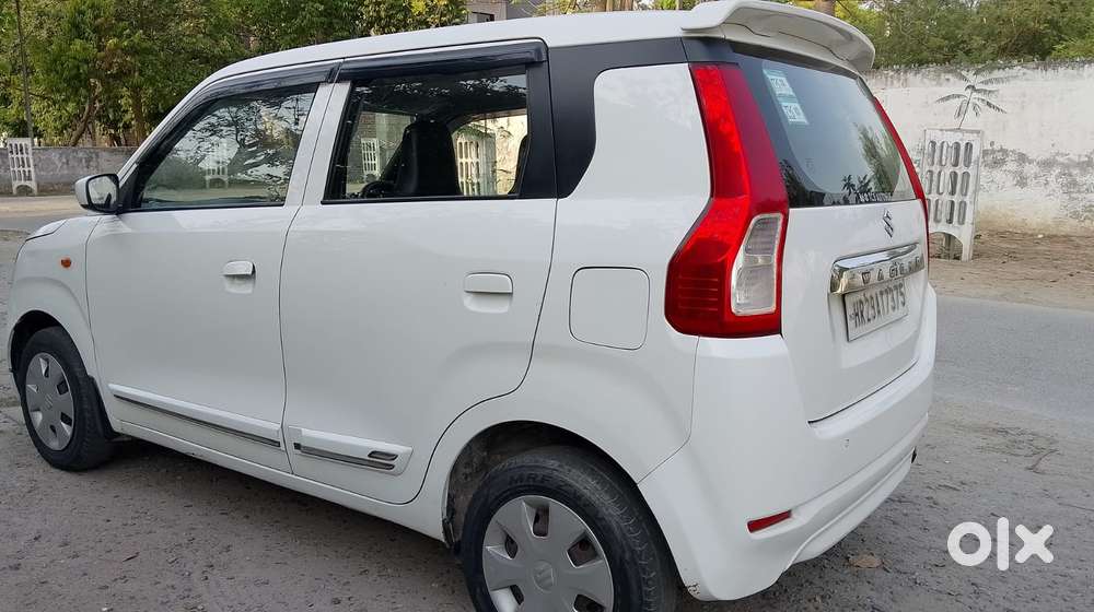 Maruti Suzuki Wagon R Vxi Amt1.2, 2019, Petrol