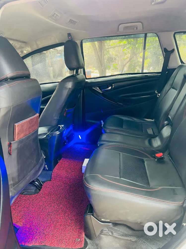 Toyota Innova Crysta 2023 Diesel 150000 Km Driven