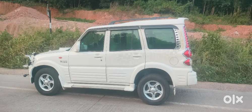 Mahindra Scorpio Classic 2008 Diesel 120000 Km Driven