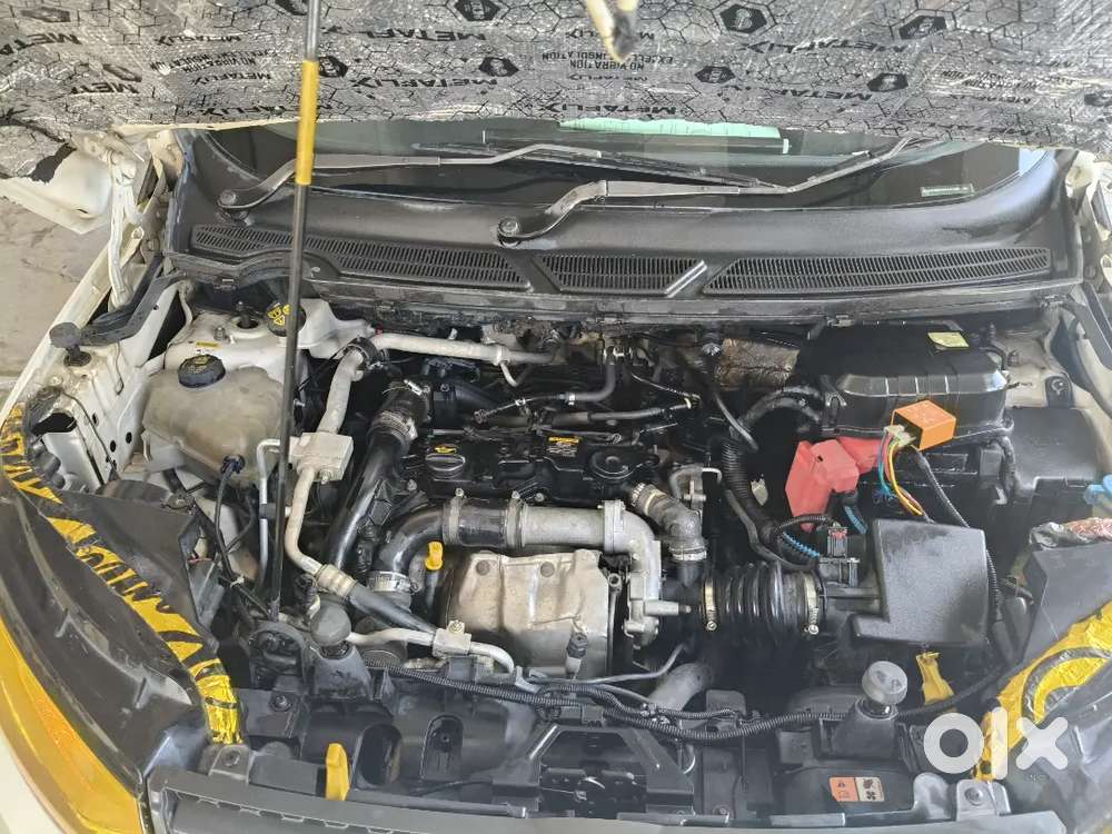 Main Apni  Car Bechna Chahta Hun