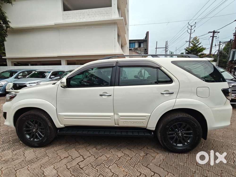 Toyota Fortuner 3.0 4x2 Automatic, 2015, Diesel