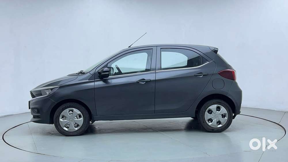 Tata Tiago 1.2 Revotron Xt Cng, 2022, Cng & Hybrids