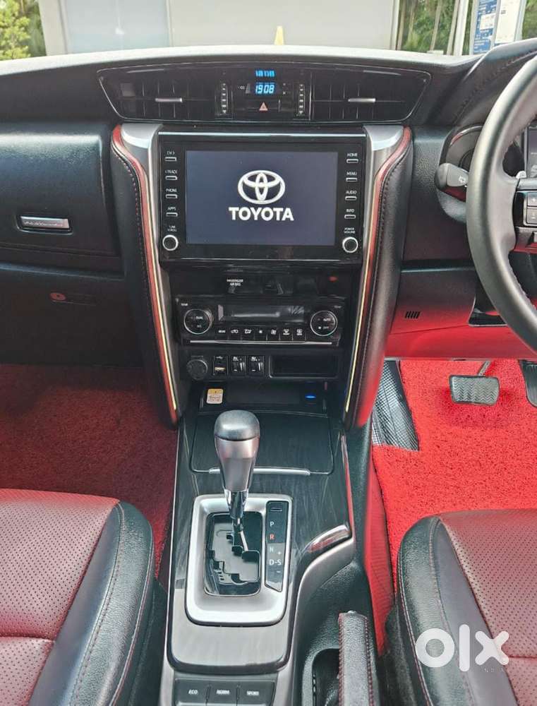 Toyota Fortuner 4x2 At 2.8 Diesel, 2021, Diesel