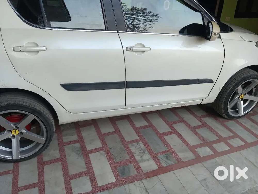 Maruti Suzuki Swift 2012 Diesel 96000 Km Driven