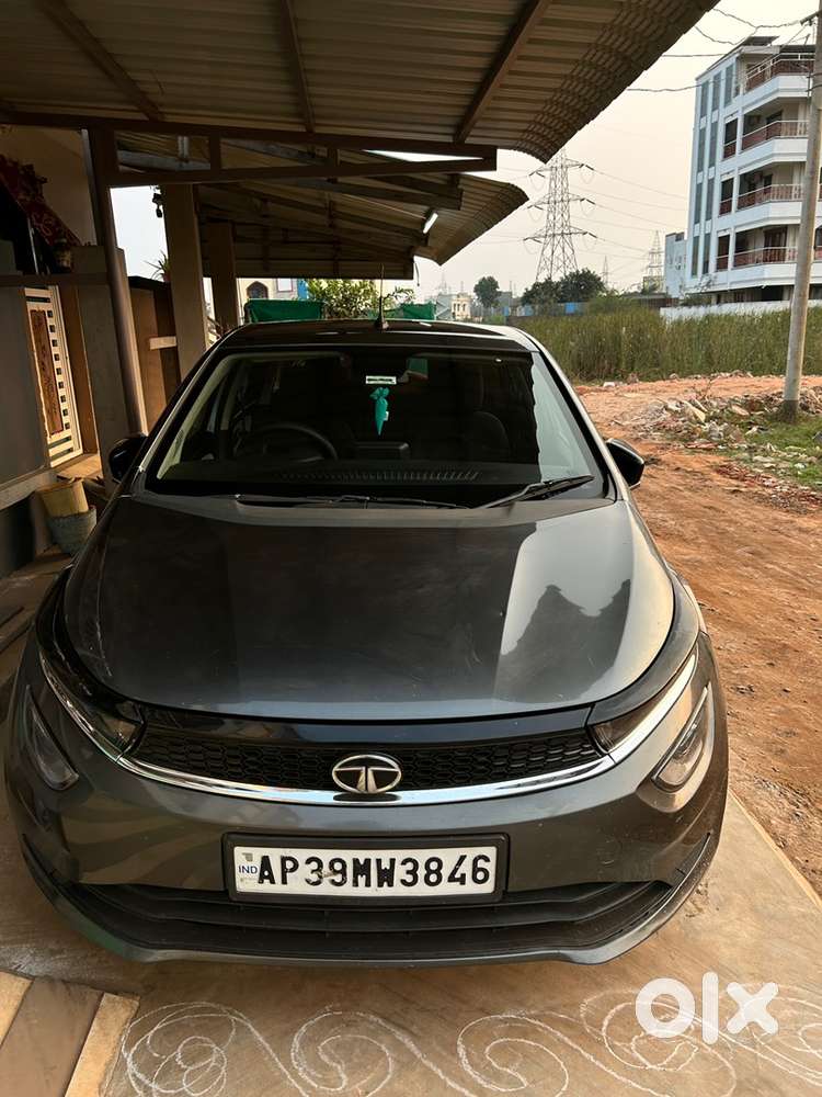 Tata Altroz Petrol Looking For Serious Buyer