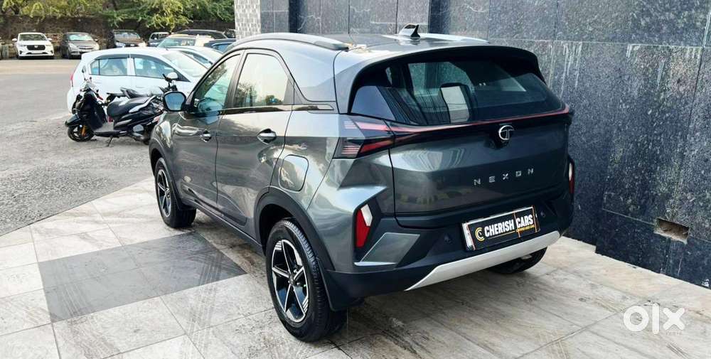 Tata Nexon Creative 1.2 Revotron Petrol 6 Amt, 2025, Petrol