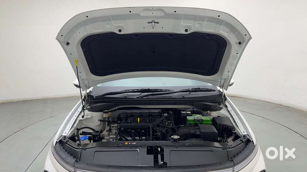 Hyundai Verna 1.5 Sx Petrol Mt, 2025, Petrol