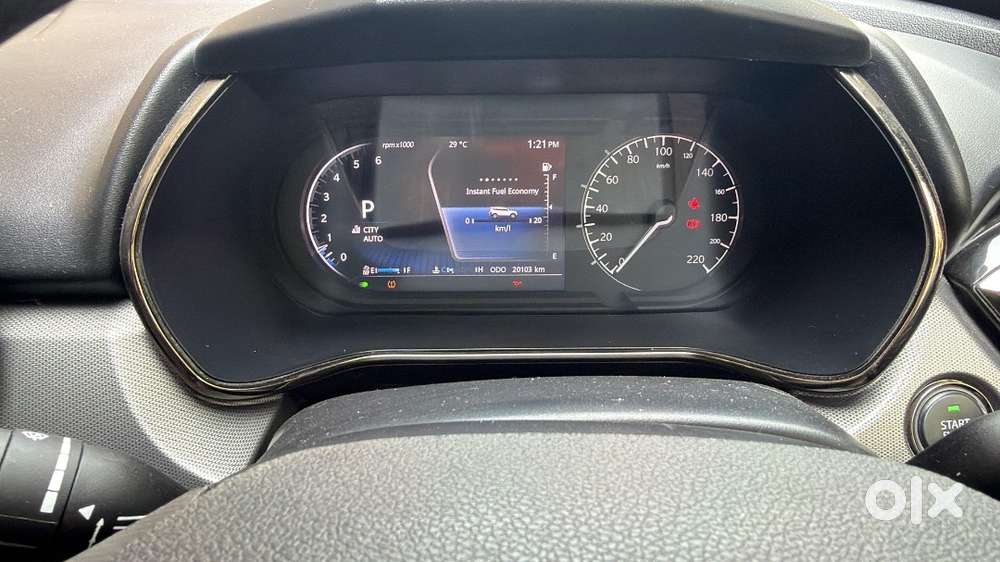 Tata Safari 2023 Diesel 25000 Km Driven