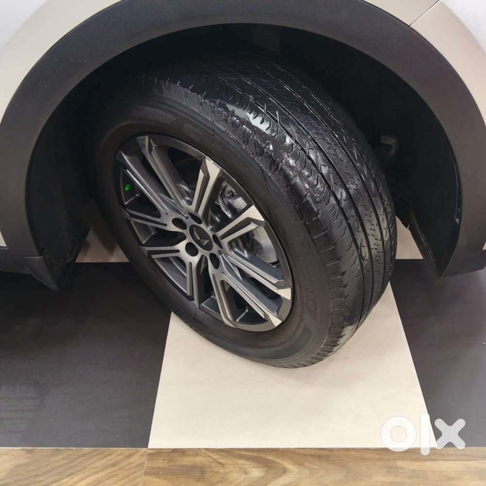 Mahindra Xuv700 Ax7 Awd, 2022, Diesel