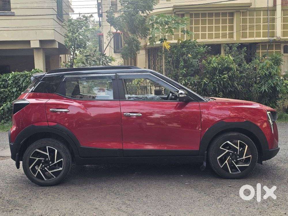 Mahindra Xuv 3xo Ax7l Petrol Mt, 2025, Petrol