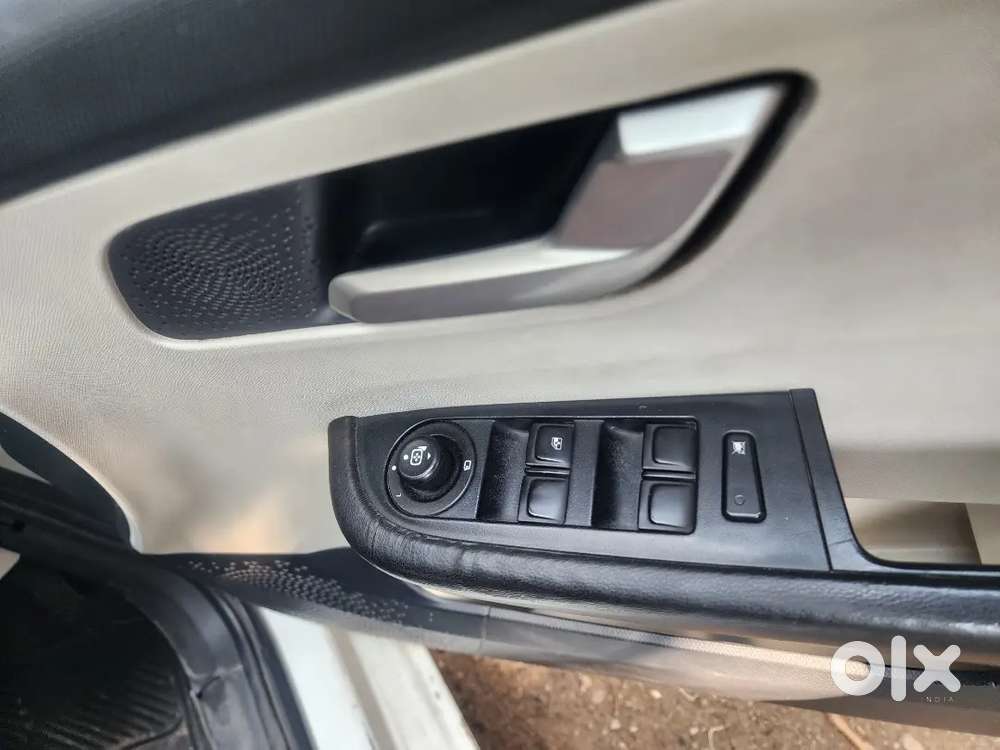 Tata Altroz  Cng Car. 2024 Model 1st Owner