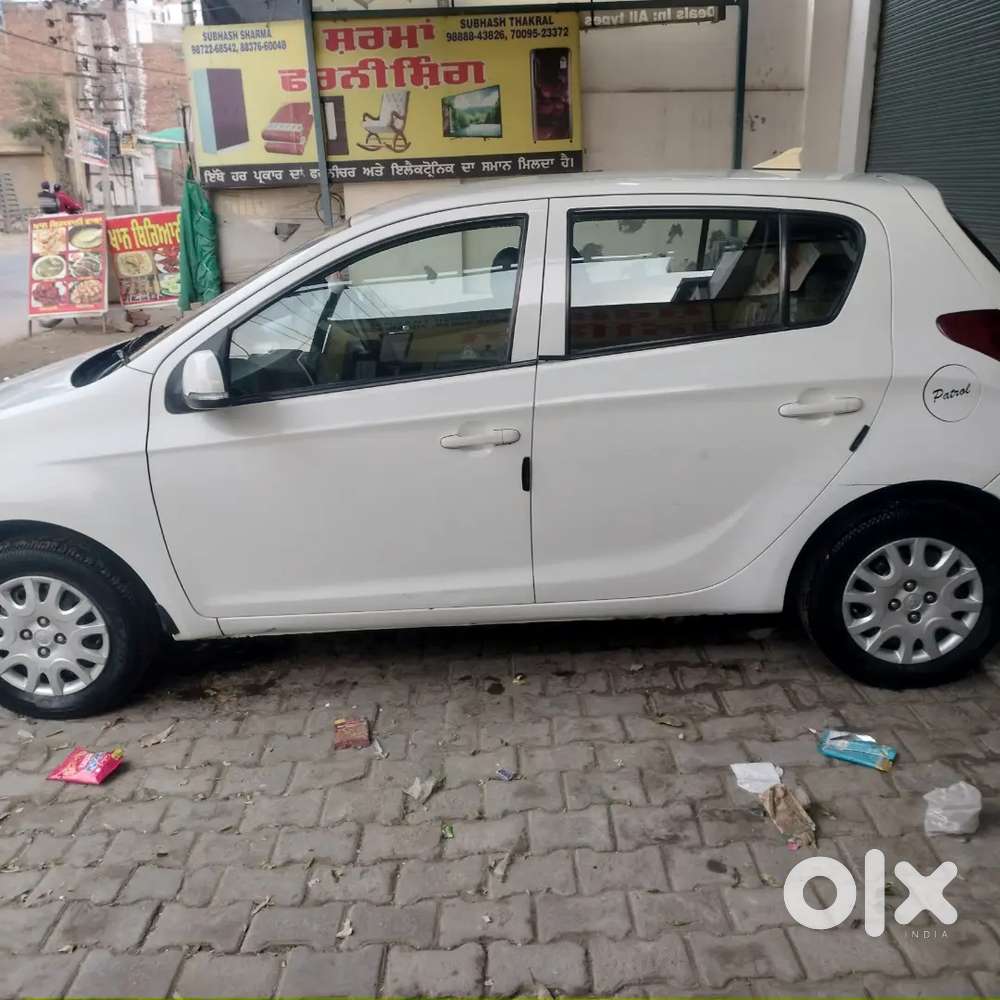 Hyundai I20 Spotz Petrol 2010 Passing 2031