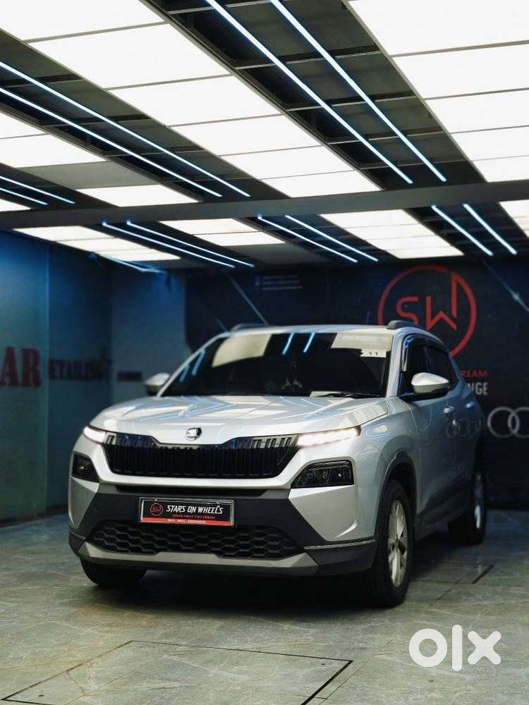 Skoda Kylaq Signature, 2025, Petrol
