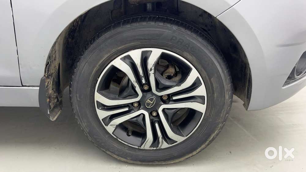 Tata Tiago Xza, 2019, Petrol