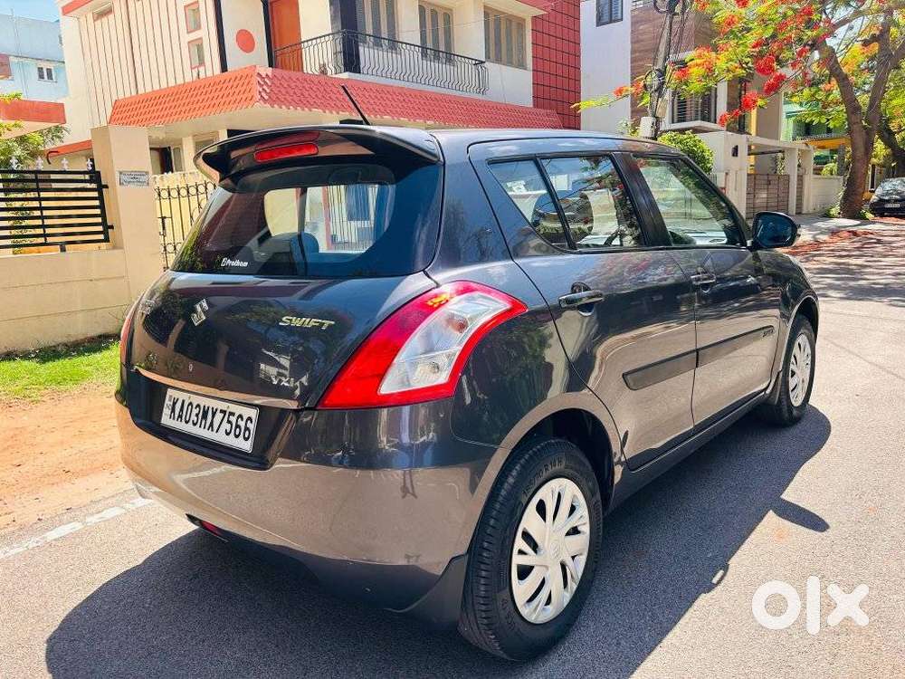 Maruti Suzuki Swift Vxi Deca, 2016, Petrol