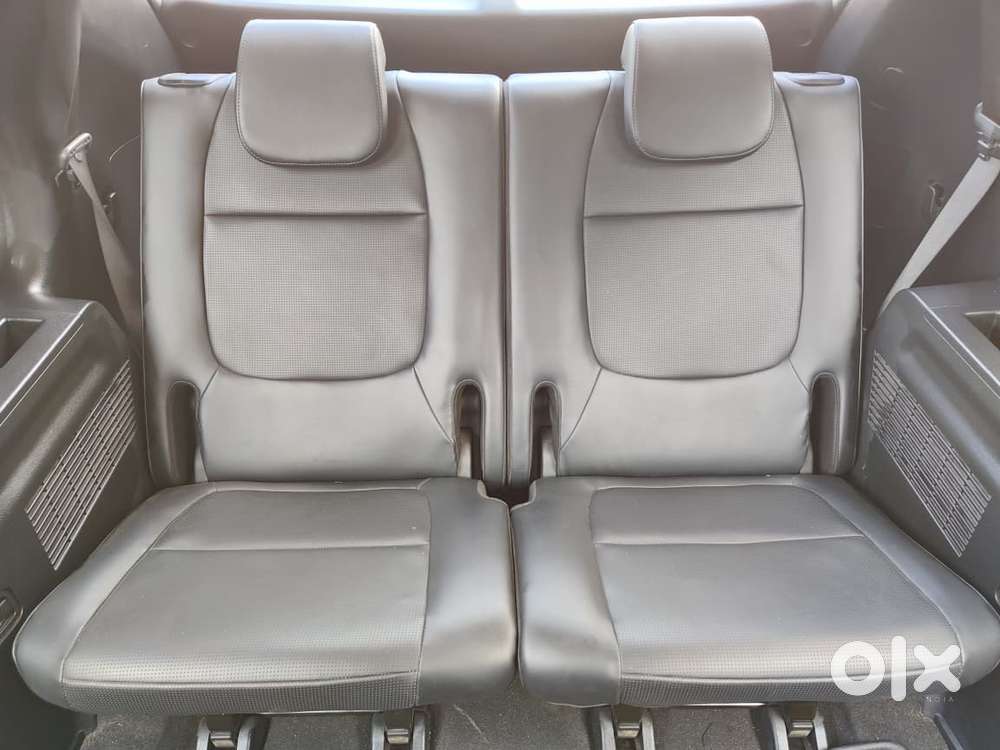 Kia Carens, 2024, Petrol