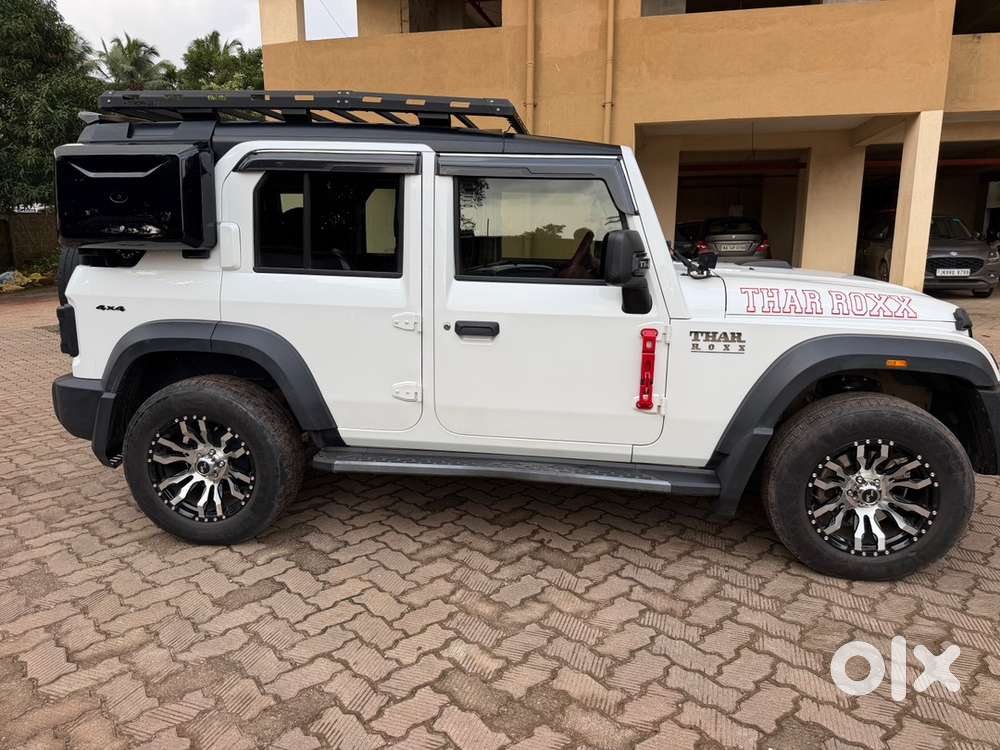 Mahindra Thar Roxx Diesel 2025