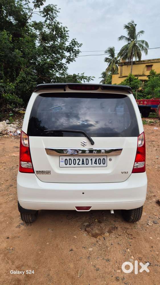 Maruti Suzuki Wagon R Vxi 1.0, 2016, Petrol