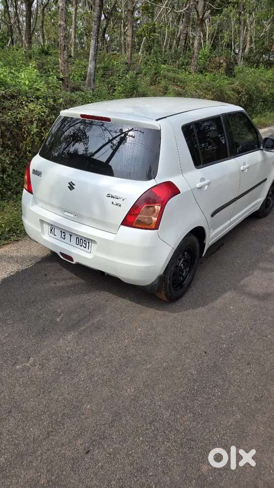 Maruti Suzuki Swift 2009 Petrol Well Maintained