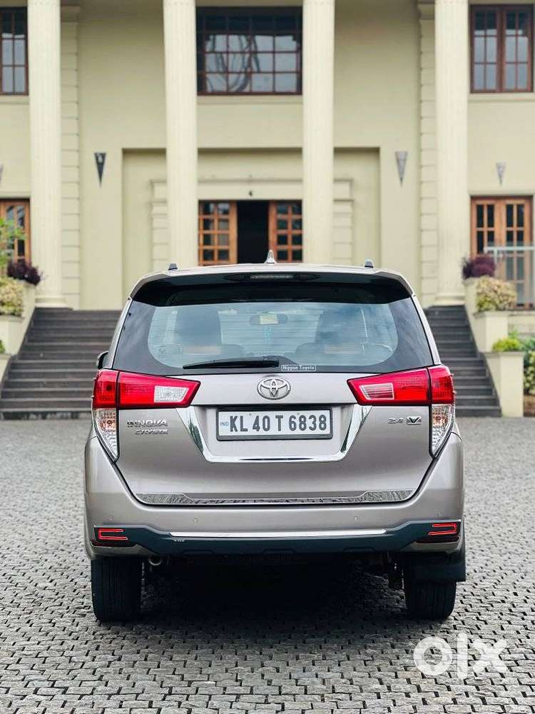 Toyota Innova Crysta 2.4 V 7 Str, 2021, Diesel
