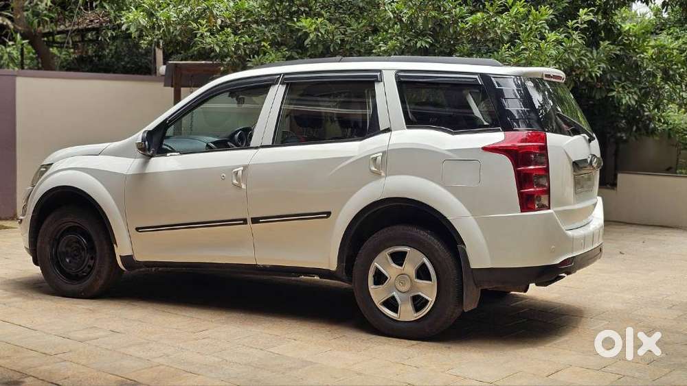 Mahindra Xuv500 W6 At, 2017, Diesel