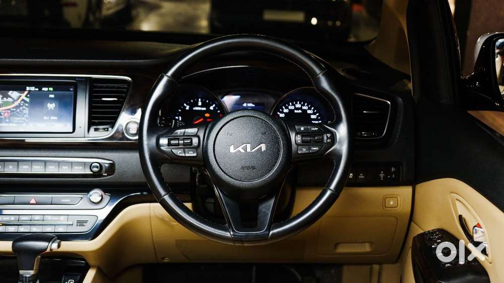 Kia Carnival Limousine Plus 7 Str, 2023, Diesel