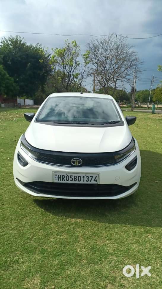 Tata Altroz 1.2 Xe, 2020