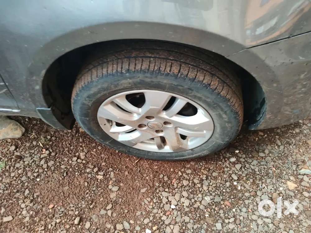 Maruti Suzuki Swift Dzire 2013 Cng & Hybrids 135000 Km Driven