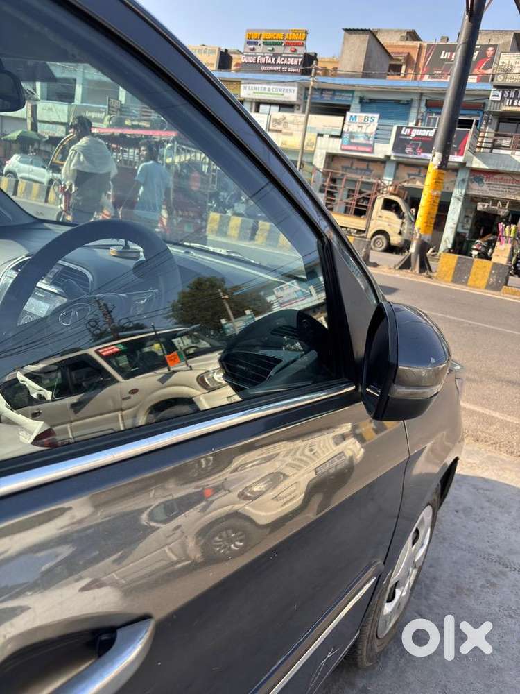 Tata Tiago 2020 Petrol 68270 Km Driven