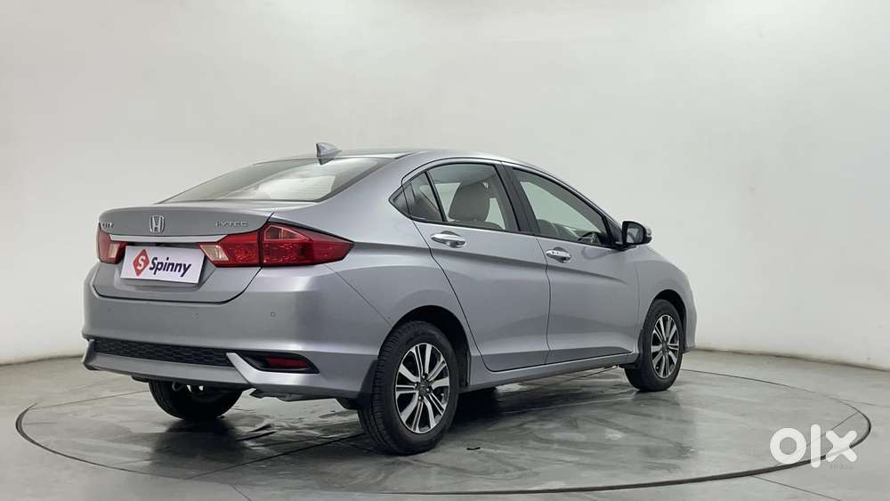Honda City I-vtec V, 2022, Petrol