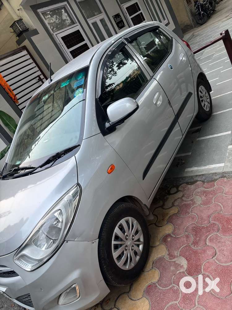 Hyundai I10 Sportz 2014 Company Fitted Green Cng