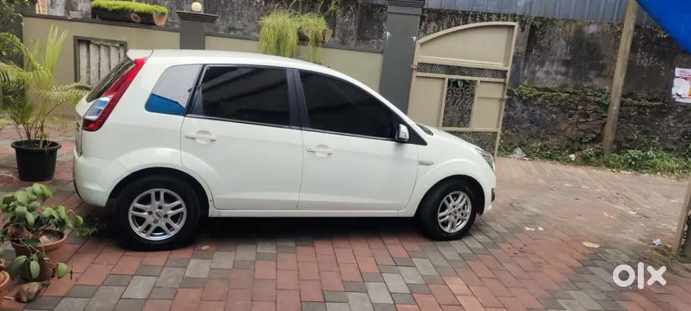Ford Figo 2015 Diesel Well Maintained