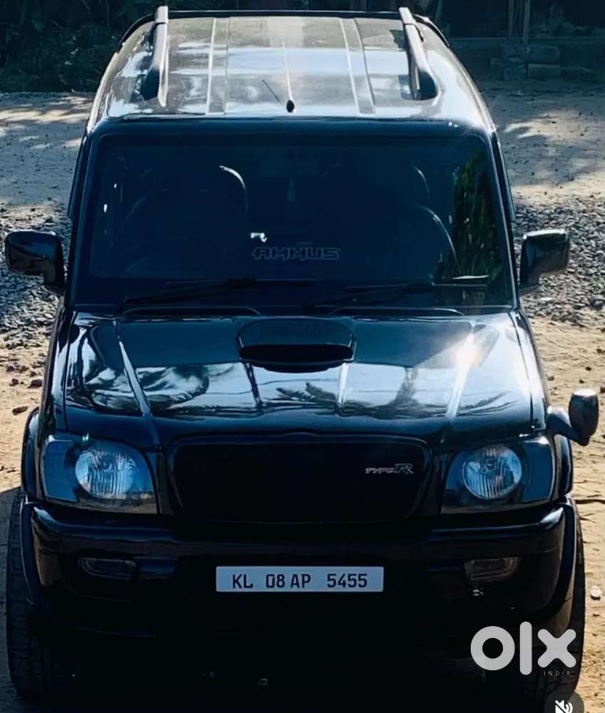 Mahindra Scorpio Classic 2009 Diesel 200000 Km Driven