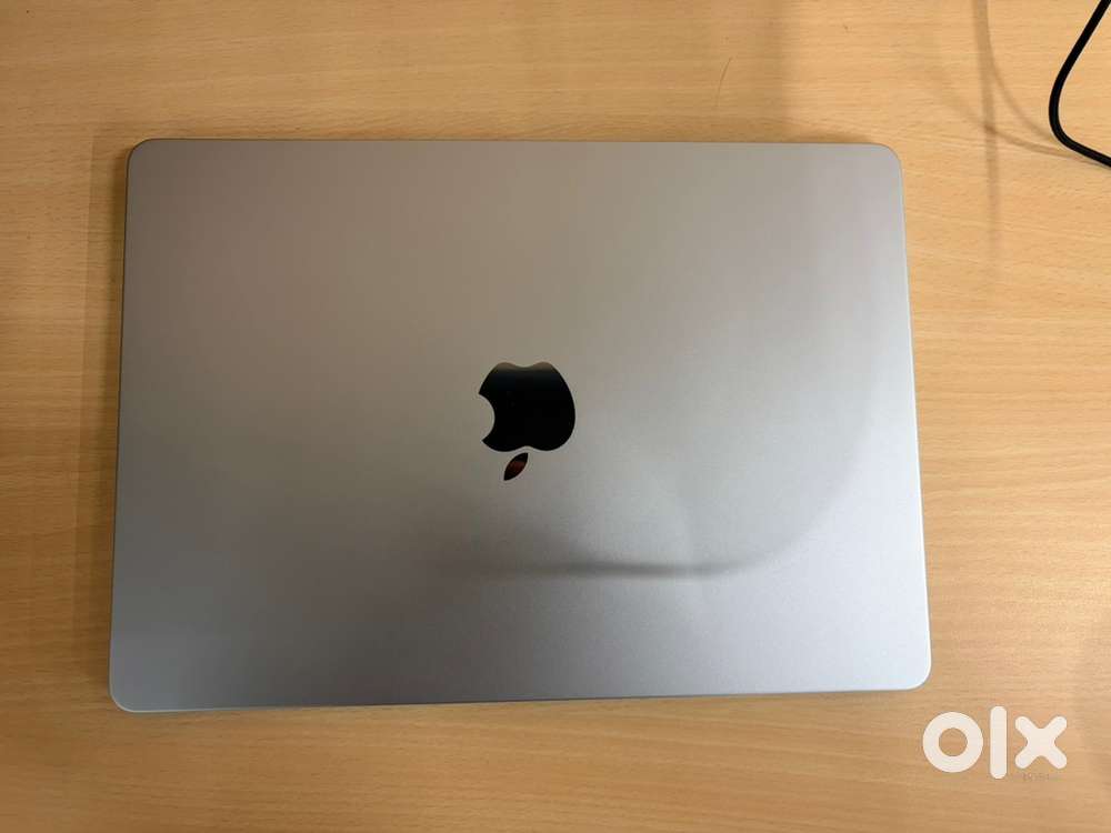 Apple MacBook Air 13.6 2025 A3240 M4 16GB 256GB
