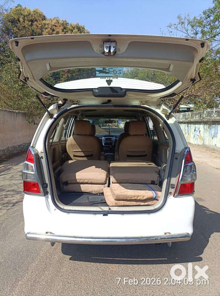 Toyota Innova 2.5 Z Diesel 7 Seater, 2014, Diesel