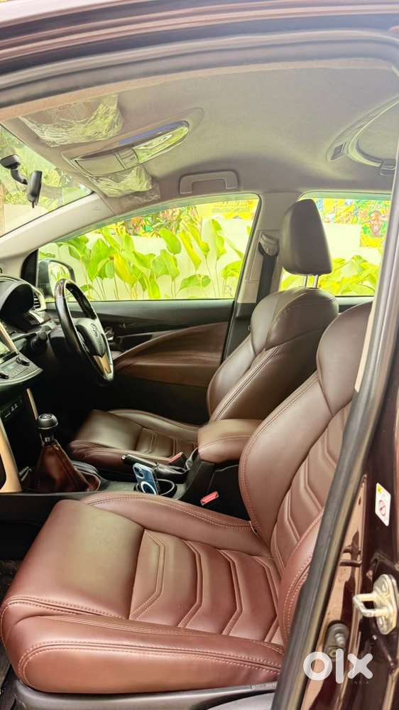 Toyota Innova Crysta 2.4 Z 7 Str, 2017, Diesel