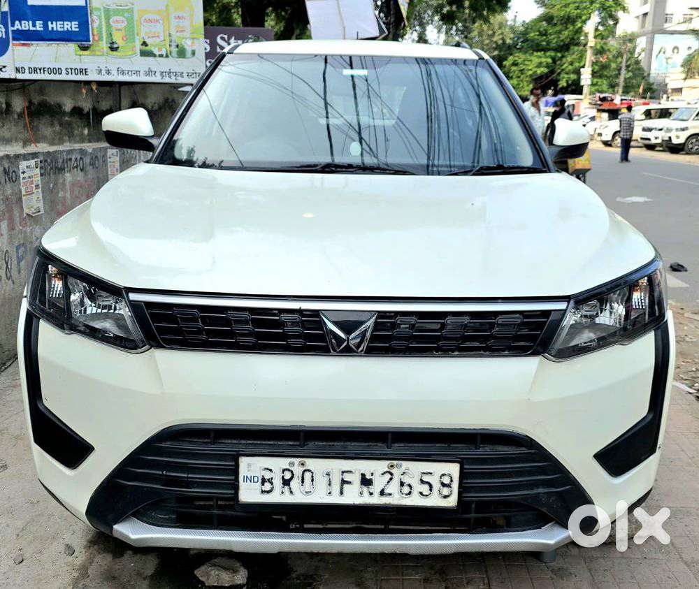 Mahindra Xuv300 W6, 2022, Petrol