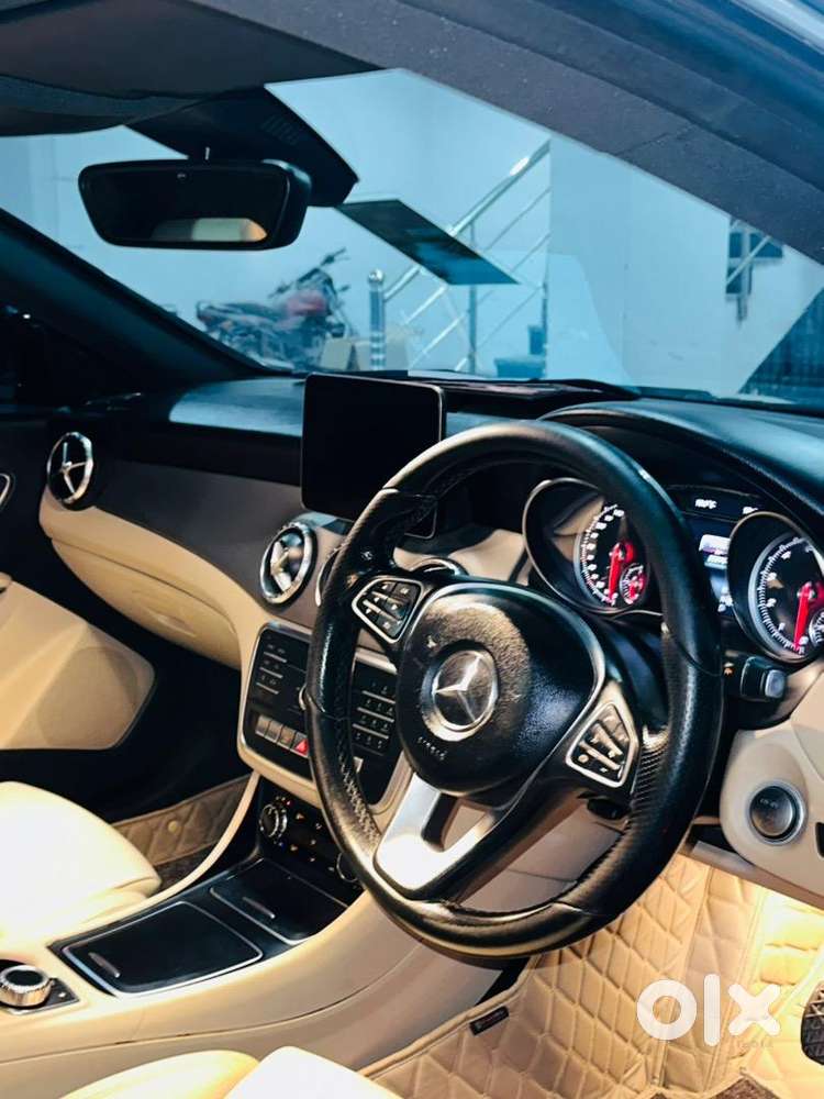 Mercedes-benz Cla 200 Petrol