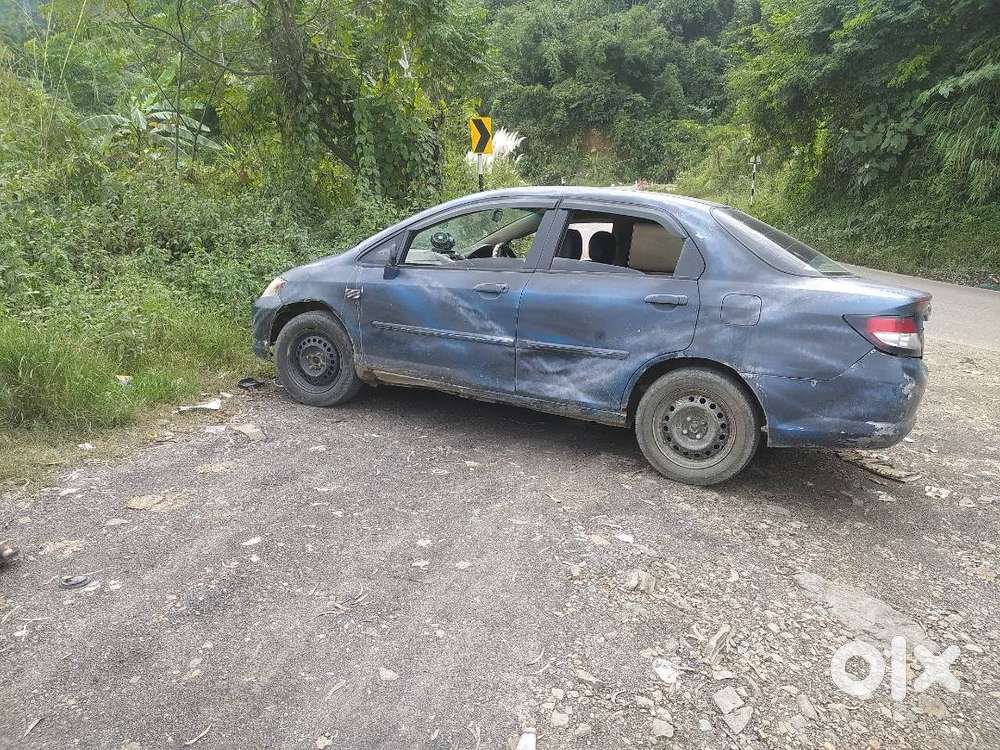 Honda City Vx Petrol Mt 2005