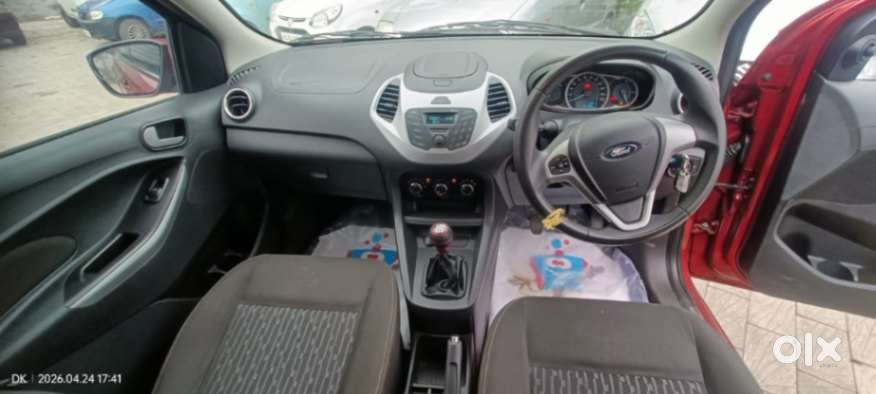 Ford Figo, 2016, Petrol