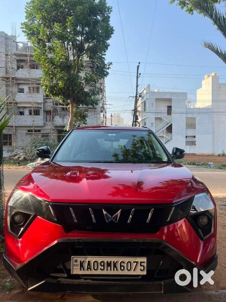 Mahindra Xuv 3xo Mx3 Petrol Well Maintained
