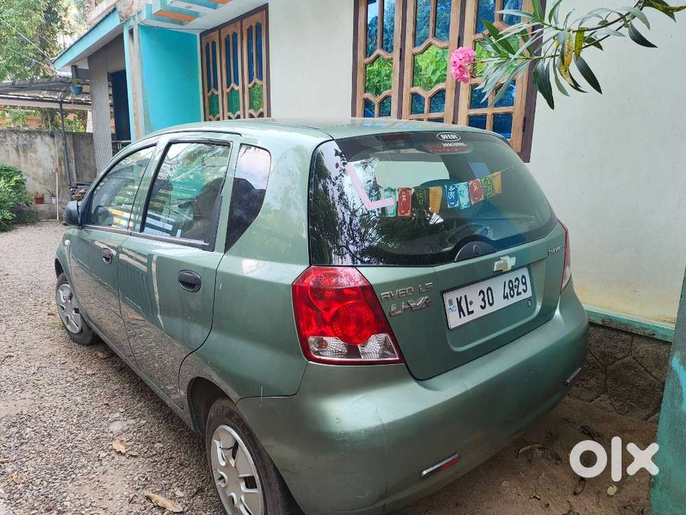 Power Stearing , Power Window, Music System,a/c,