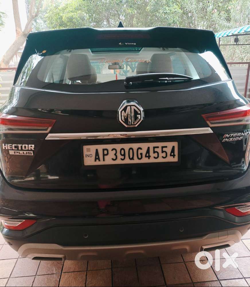 2022 Mg Hector Plus Diesel 6-seater Mt  Only 12,500 Km  1st Owner