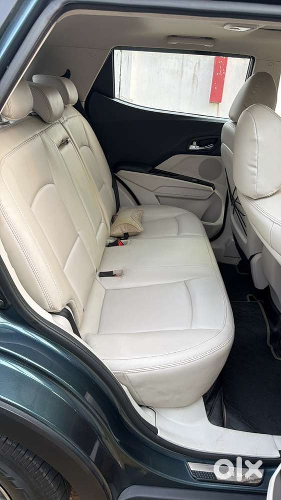 Mahindra Xuv300 W8(o) Petrol 2022