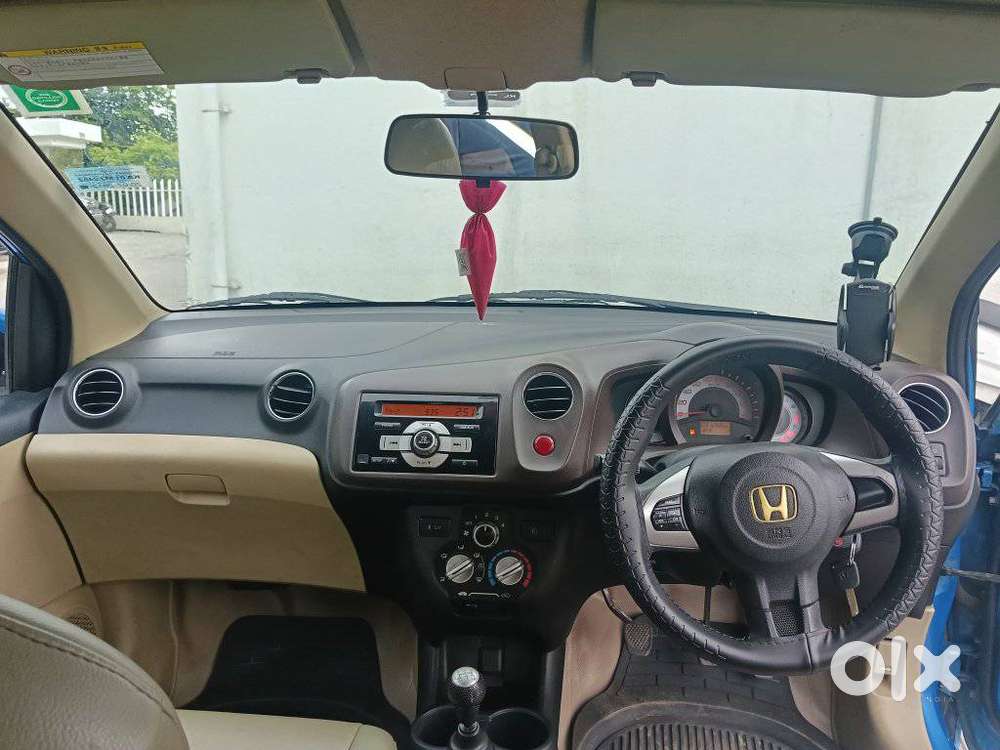 Honda Brio 2011-2013 V Mt, 2012, Petrol