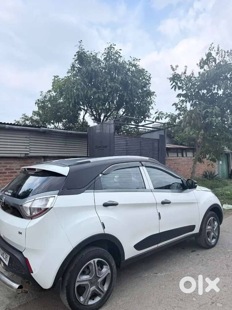 Tata Nexon 2017 Petrol 42000 Km Driven Imphal West Number