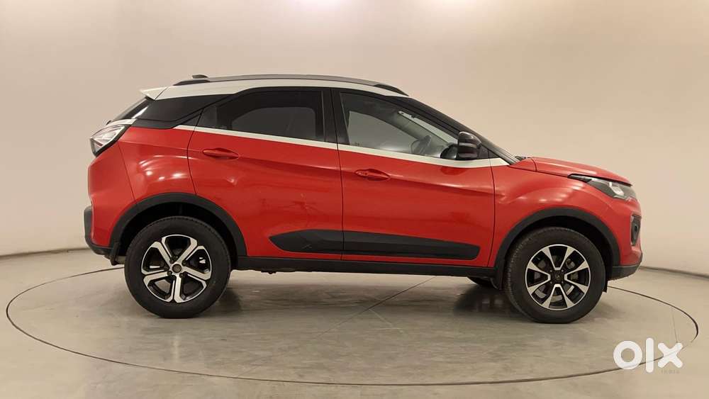 Tata Nexon 1.2 Revotron Xza Plus (o) Dual Tone, 2020, Petrol