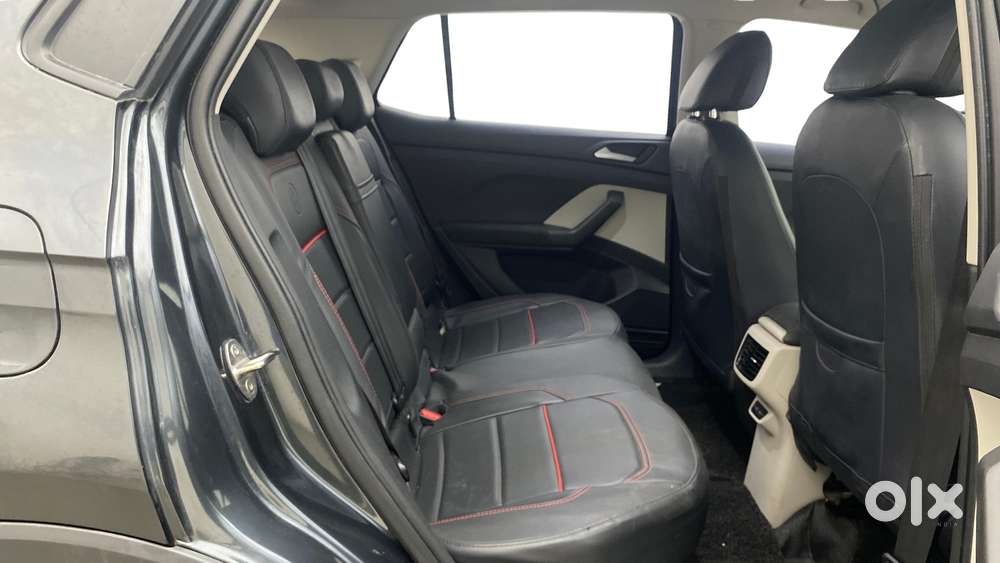 Volkswagen Taigun Topline 1.0 Tsi Mt (electric Seats), 2023, Petrol