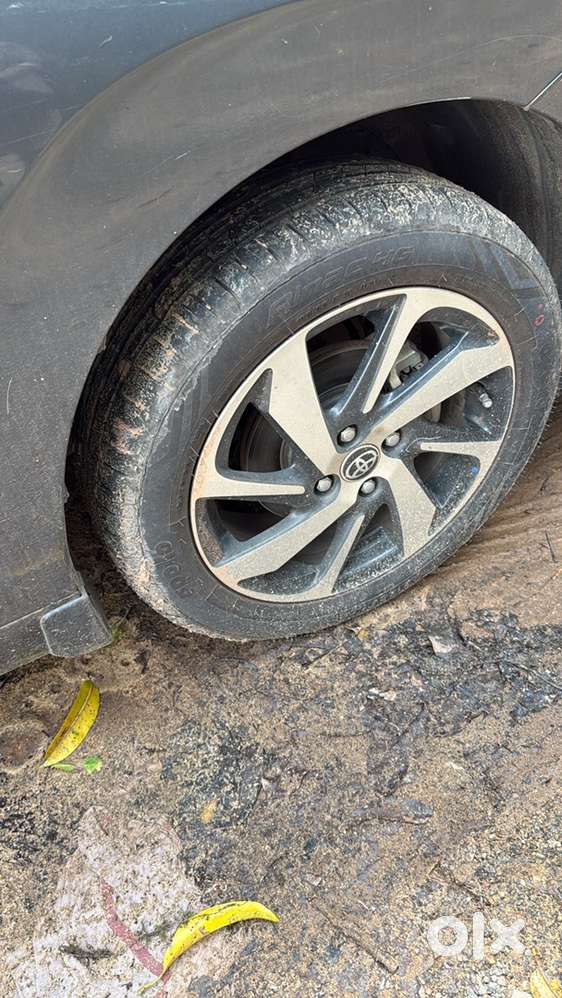 Toyota Glanza Petrol 2024